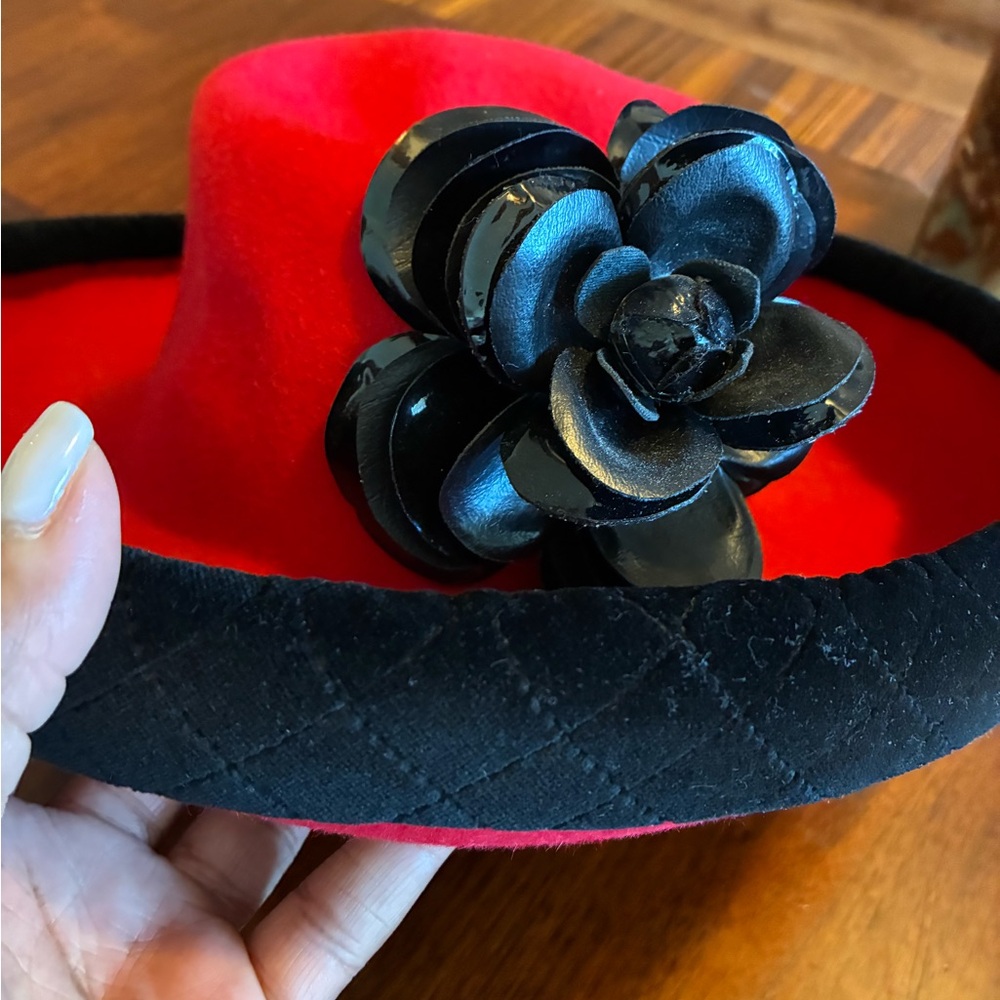 Oscar de la Renta Vintage Red and Black Hat with Floral Detail
